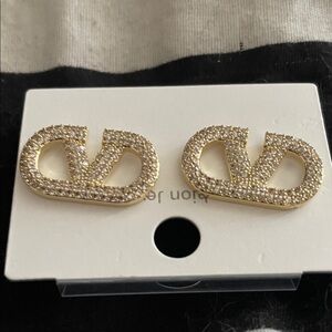 14 K Gold Plate V  style  Pave  Cubic earrings